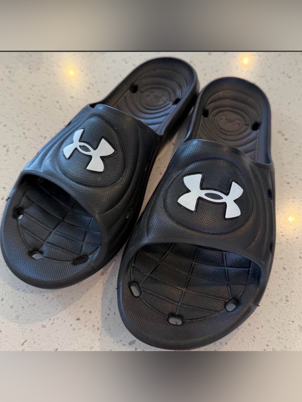 Under Armour Locker IV UA054 Black White Waterproof Slides Sandals-Mens 9
